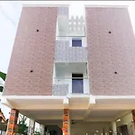Ganapathi Residency - Oyo Metro Inn